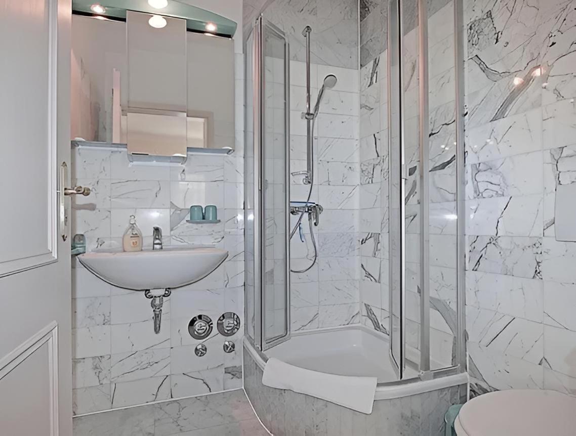 Katharina - Romantikappartements Mit Meerblick Aparthotel Sassnitz